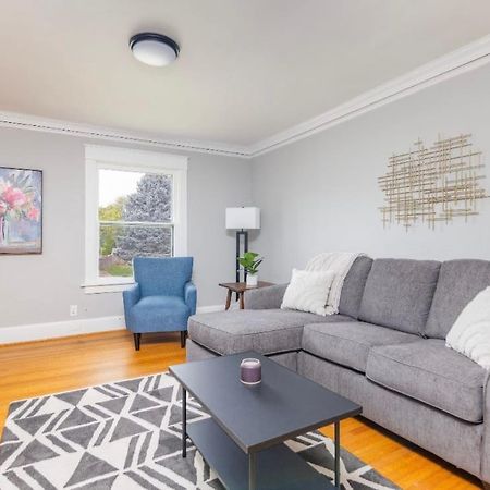 Spacious 2 Bedroom Home Near Ingersoll & Downtown Des Moines Ngoại thất bức ảnh